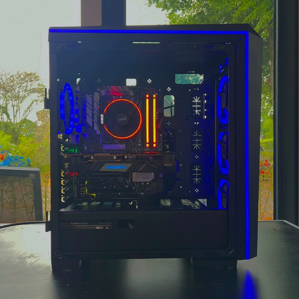 Fenrir 1.0 - blauw zijaanzicht (exterieur)