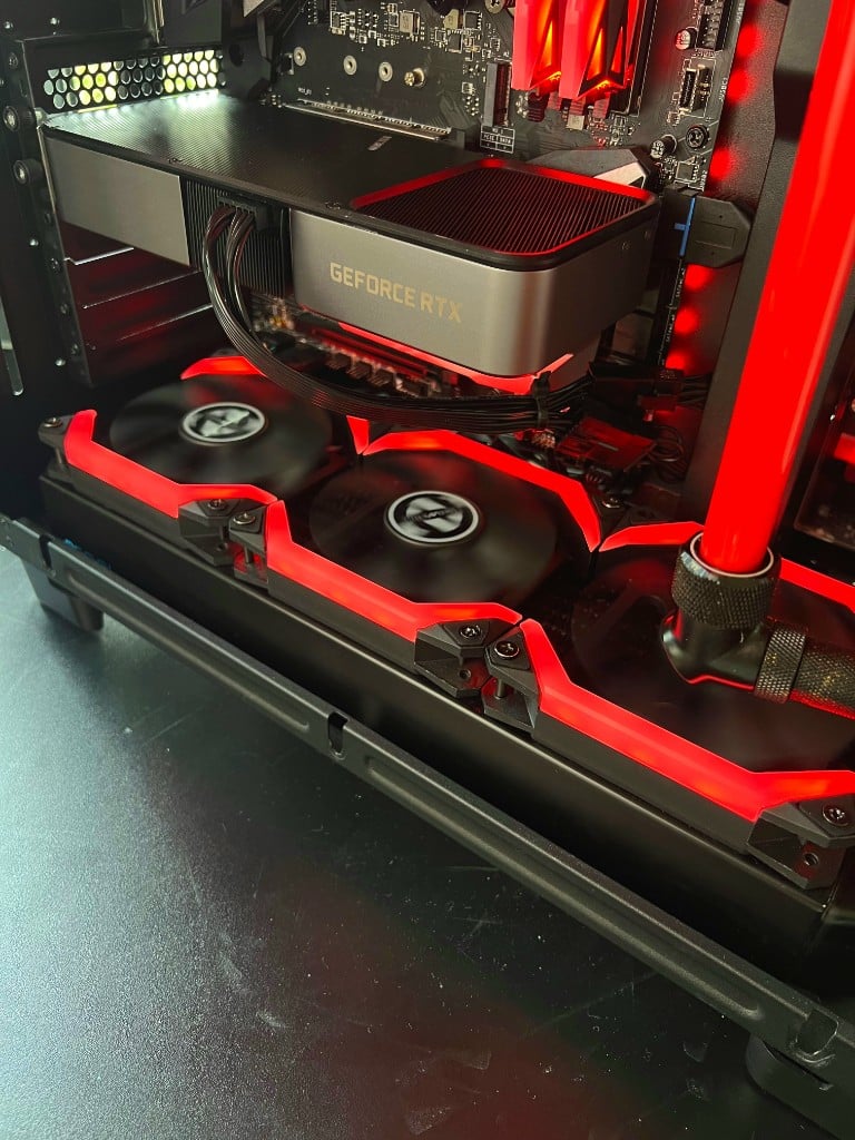 Indiga 2.0 - RTX 3070 Founders Edition