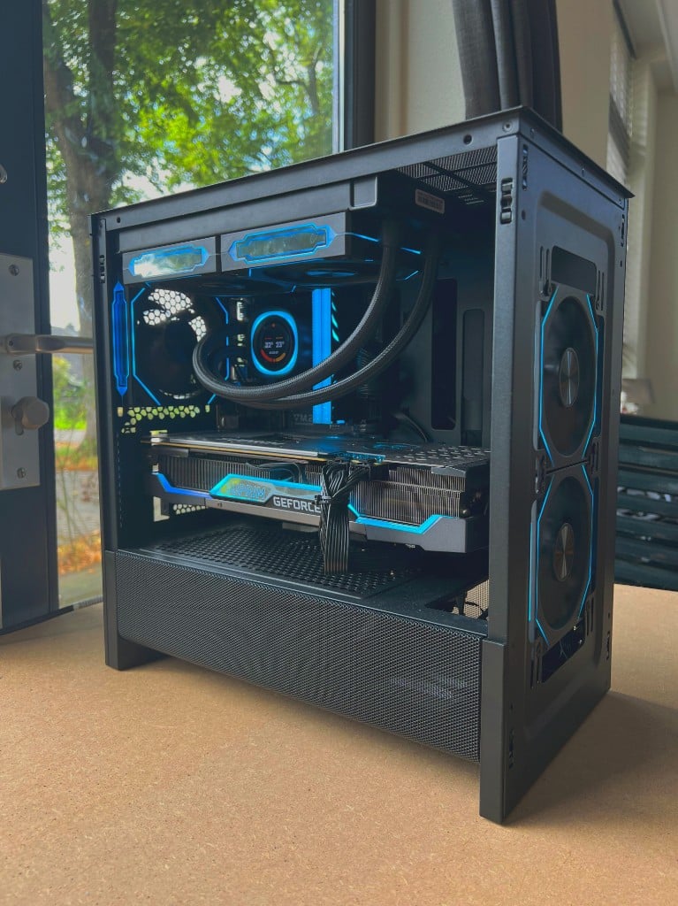 Octon 1.0 - AIO en RGB fans