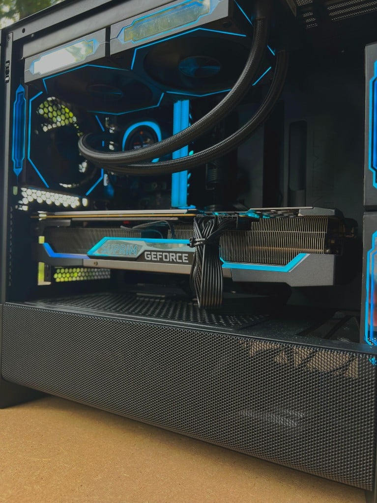 Octon 1.0 - full build met tempered glass