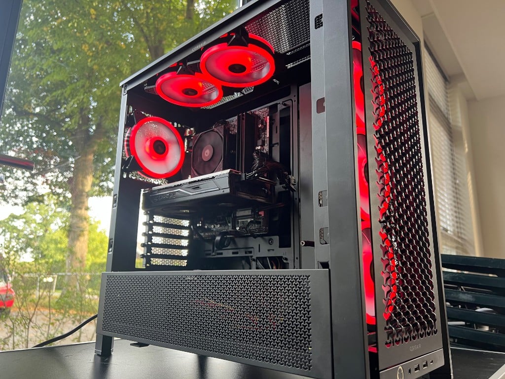Vega 1.0 - rood interieur RX 470