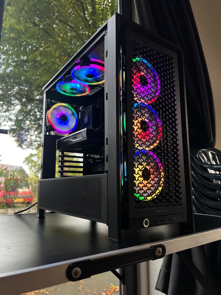 Vega 1.0 - rainbow RGB